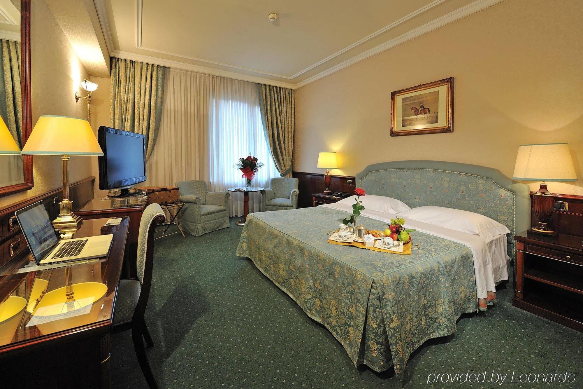 Royal Hotel Carlton Bolonia Exterior foto